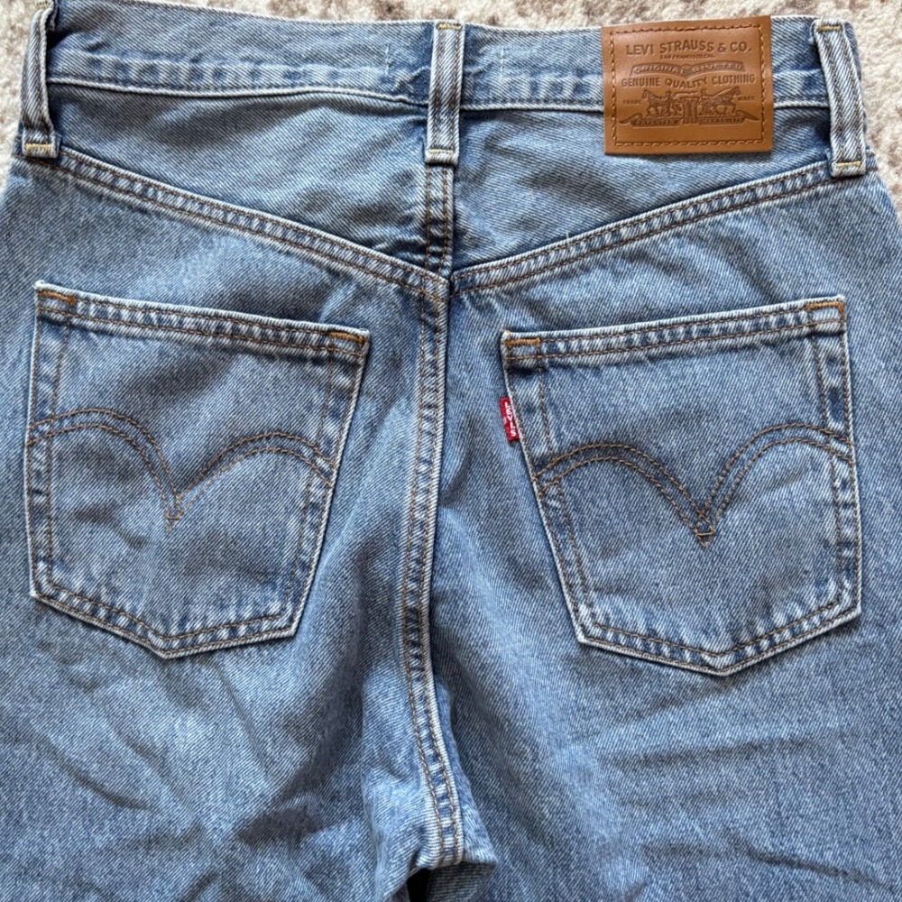 Levi's Jeans Women Size 26 Blue Ribcage Wide Leg High Rise Denim Skater Pants - Picture 4 of 10